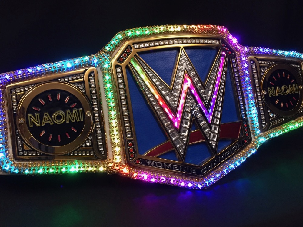 Slang Ideaal . Naomi's WWE Title - Enlighted Designs