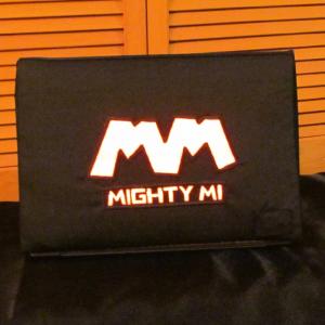 Mighty Mi Laptop Logo